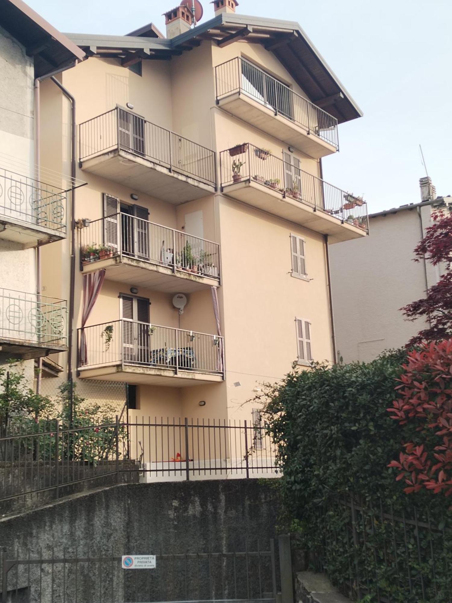 Little Country House Bellano Exterior foto